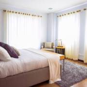 Benefícios da instalação de cortinas na sua casa