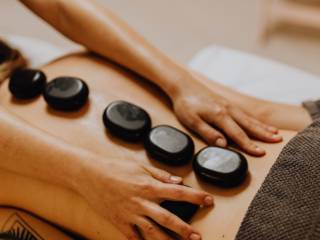 Massoterapia em Avaré SP: Como o Bem-Estar Ganha Vida na Massoterapia Andressa Lima