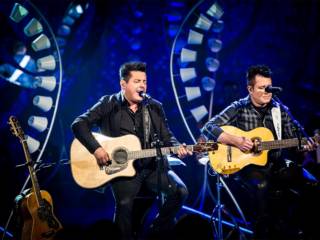 Bruno e Marrone: ingressos em pontos de vendas para o show encerra sexta