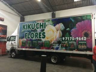 Envelopamento de Caminhão