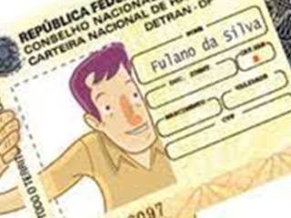 É possível renovar habilitação no despachante