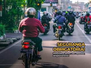 Segurança obrigatória! Motociclistas devem usar capacetes, obrigatoriamente! 