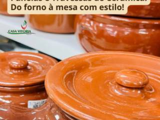 Jogo de Panelas e Travessas de Cerâmica