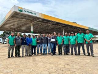 Atendimento de qualidade é aqui, no Posto 7 Milhas em Mineiros!!