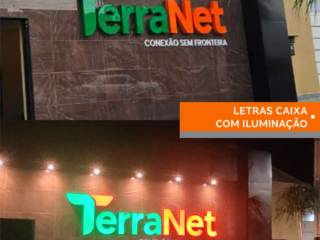 Letras Caixa com Iluminação que Chamam Atenção Dia e Noite