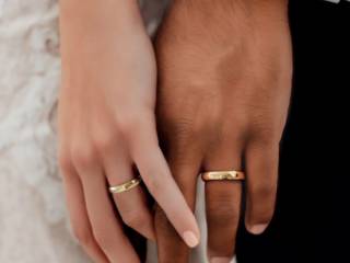 Jamp Joias em Mineiros: Onde Alianças Não Apenas Brilham, Elas Contam Histórias