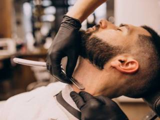 As vantagens de fazer a barba numa barbearia