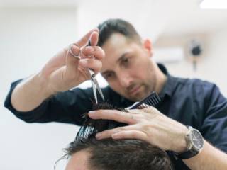 Renove Seu Visual com Quem Entende de Corte Masculino