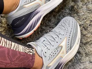 Tênis Esportivos de Qualidade na Elite Calçados em Mineiros: O Seu Estilo e Conforto