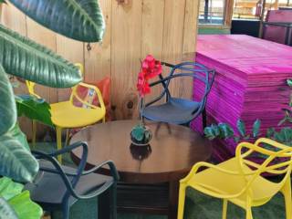 Mesinha de Centro de Madeira: Charme e Funcionalidade para sua Sala!