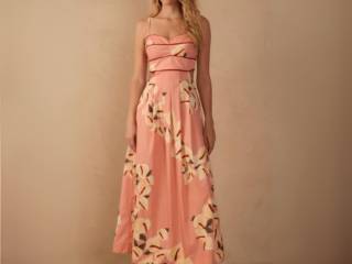 Vestidos Florais: Leves, Alegres e Cheios de Charme
