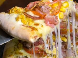 Pizza artesanal que conquista no primeiro pedaço