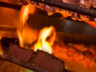 O verdadeiro sabor do churrasco está aqui na Churrascaria Sudoeste!