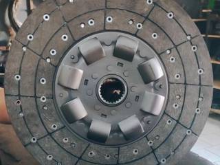 Os melhores discos você só encontra aqui, na Platô Disco em Mineiros!