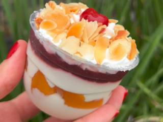 Sobremesas que encantam o olhar e derretem no paladar – só na Cristina Doce & Festa, em Mineiros!