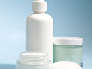 Dermocosméticos de Qualidade para Realçar Sua Beleza na Drogaria São Bento