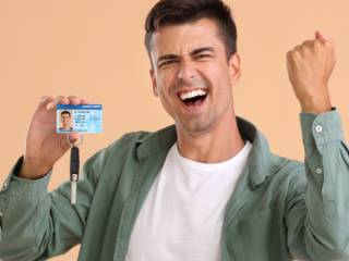 Conquistando a CNH: Como o MotoCar Pode Realizar o Seu Sonho