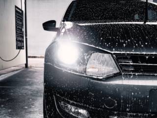 Seu Carro de Cara Nova! Deixe o Brilho por Conta do Lotus Lavacar em Mineiros