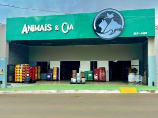 Entre Patas e Asas: Descubra o Encanto da Animais & Cia em Mineiros 