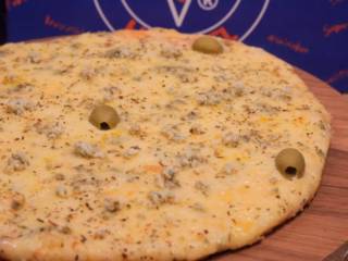 Pizza 5 queijos, uma experiência absurda!