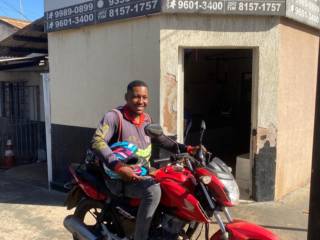 Alfa Moto Táxi: Parceiro de Confiança para Suas Corridas em Mineiros, Sempre com Qualidade