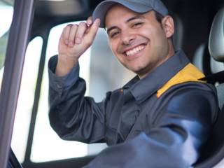 Está na hora de tirar sua CNH? Conte com a Auto Escola 4 Rodas!