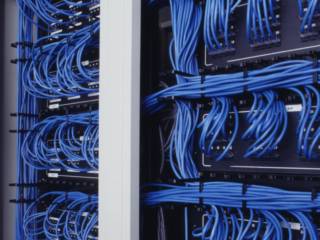 Conecte Sua Empresa com Estrutura de Redes e Cabeamento Estruturado de Qualidade