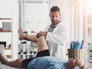 Quando procurar um fisioterapeuta para tratar dores persistentes?