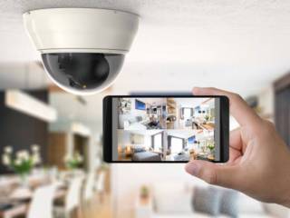 Dicas para aumentar a segurança residencial com sistemas de vigilância eletrônica.