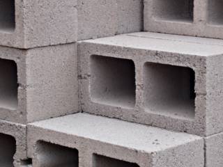 Blocos de cimento e concreto para construir Três Lagoas