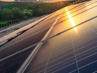 Energia Solar: A Revolução Sustentável que Gera Economia e Autonomia