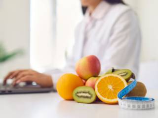 Nutrição personalizada em Campina Grande para cuidar de cada fase da vida