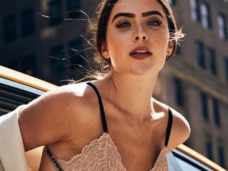 Não dá pra negar o quanto essa mulher é estilosa, não é mesmo?