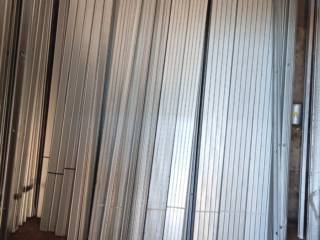 Perfis metálicos que dão estrutura e segurança ao seu drywall