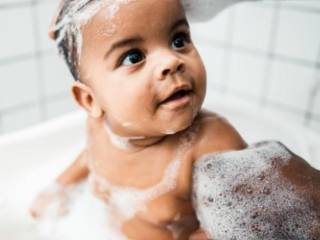 Banho do bebê: guia prático para iniciantes
