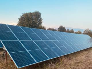 Limpeza de Placas Solares em Sorocaba SP: por que a manutenção faz diferença na geração de energia