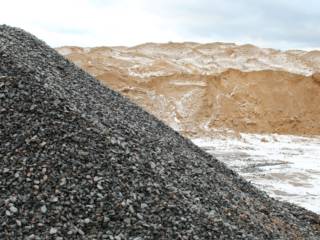 Depósito Costa: Qualidade e Variedade em Areia e Brita em Mineiros