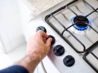 Manutenção preventiva do fogão: segurança e economia