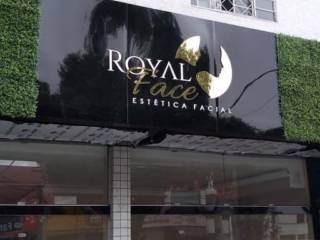 Fachada em ACM e letras caixa em aço