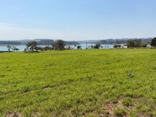 Vende-se terreno 1500 m² em condomínio as margens da represa Jurumirim
