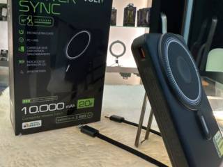  Quando a bateria do seu celular pede socorro, o Power Sync chega para salvar o seu dia! 