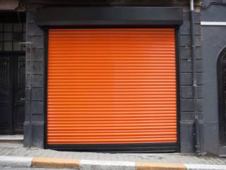  Conheça 5 motivos para comprar a sua porta de enrolar em aço agora!