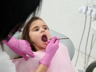 Sorriso feliz começa com atenção e carinho