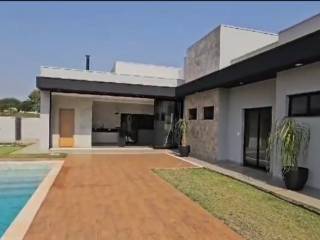 Projeto Arquitetônico - Viviane e Luan