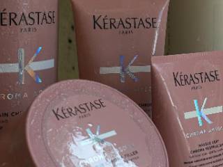 Seu cabelo merece produtos de alta qualidade! Venha para a Raika Express