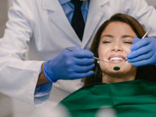 Microscopia Odontológica Em Niterói: Mais Precisão Para A Saúde Bucal