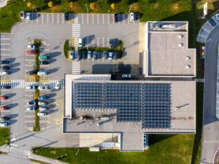 Energia Solar para Empresas: Soluções da 3MCE para Redução de Custos.
