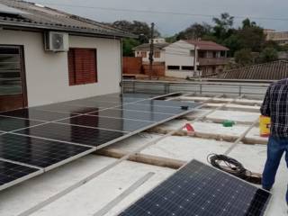 LIMPEZA DE PLACAS SOLAR E IMPERMEABILIZAÇÃO DE LAJE