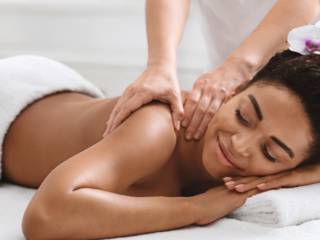 Conheça os benefícios da massagem relaxante!