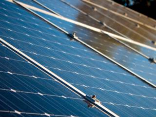 Benefícios da Energia Solar para Pequenas Empresas